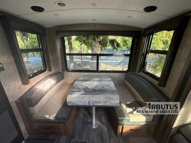 Used 2022 Outdoors RV Black Stone Titanium Series 250RDS image 4
