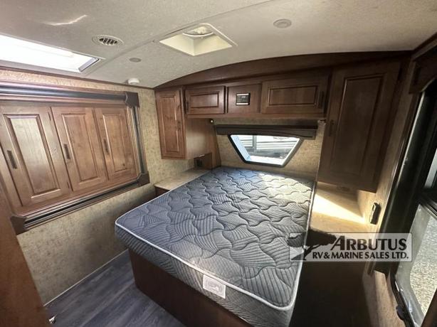 Used 2022 Outdoors RV Black Stone Titanium Series 250RDS image 7