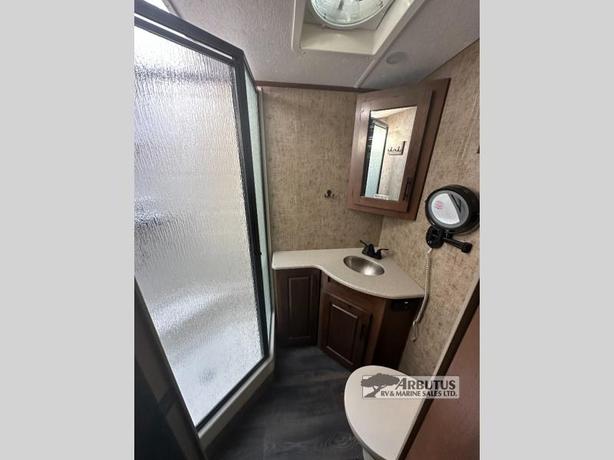 Used 2022 Outdoors RV Black Stone Titanium Series 250RDS image 8