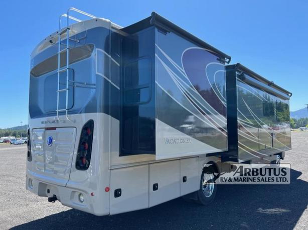 Used 2018 Holiday Rambler Vacationer 35P image 4
