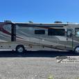 Used 2018 Holiday Rambler Vacationer 35P thumbnail image 5