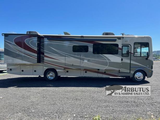 Used 2018 Holiday Rambler Vacationer 35P image 5