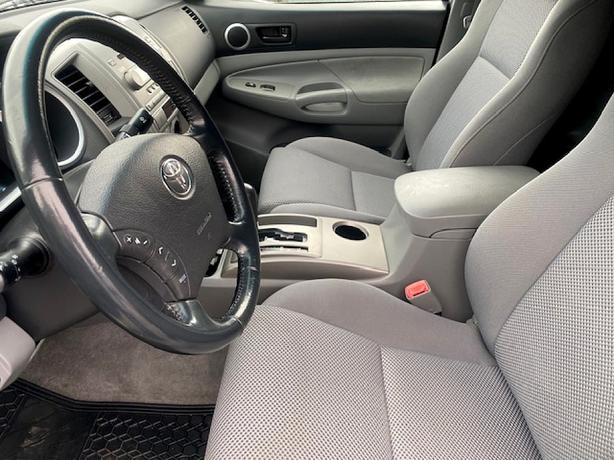 2007 Toyota Tacoma image 6