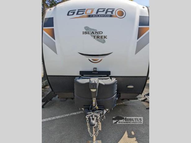 Used 2020 Forest River RV Island Trek GEO Pro 15TB image 2