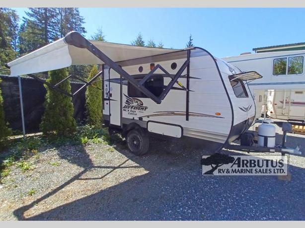 Used 2017 Jayco Jay Flight SLX 145RB image 7