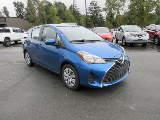 2015 Toyota Yaris image 4