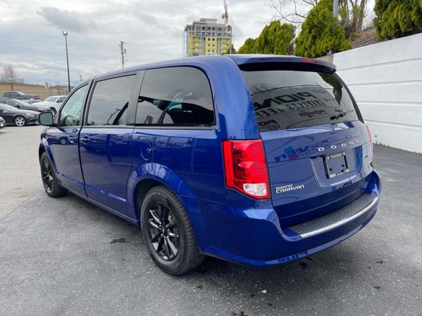 2020 Dodge Grand Caravan GT image 7