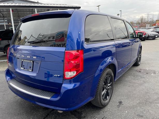 2020 Dodge Grand Caravan GT image 8