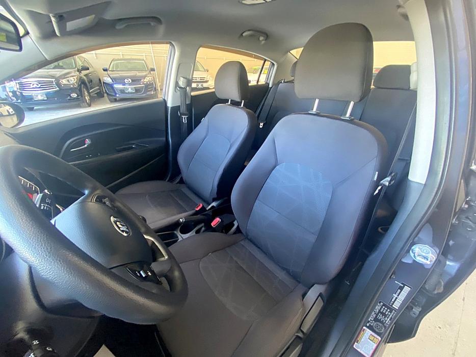 2016 Kia Rio LX, Local Island, Low KM! display photo