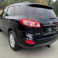 2010 Hyundai Santa Fe SE thumbnail image 3