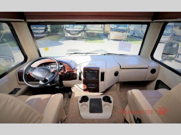 Used 2014 Thor Motor Coach ACE 29 2 image 8