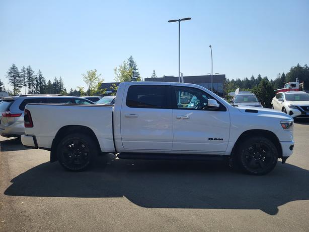 2022 Ram 1500 Sport Crew Cab - 4X4, Heated Seats and Steering image 7