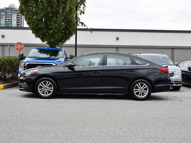 2015 Hyundai Sonata GL - Backup Camera, Heated Seats, BlueTooth image 2