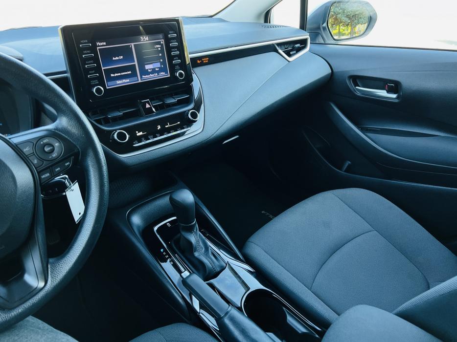 2021 Toyota Corolla L display photo