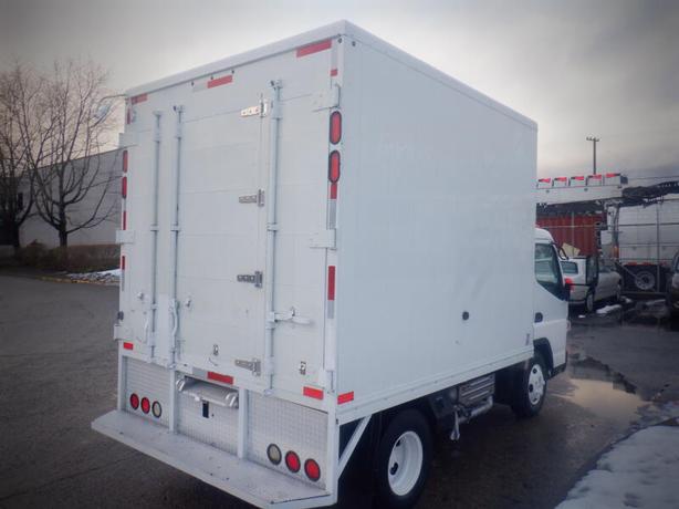 2014 Mitsubishi Fuso FE Refrigerated Cube Van Diesel image 8