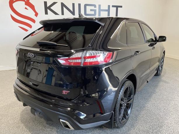 2020 Ford Edge ST image 4