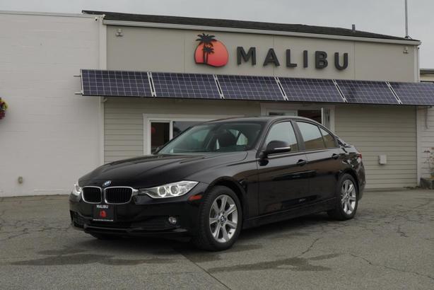 2012 BMW 3 Series Sedan image 1