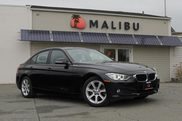 2012 BMW 3 Series Sedan image 6