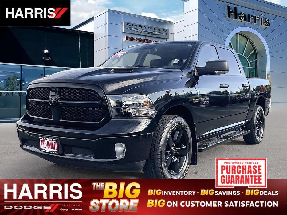 2019 RAM 1500 CLASSIC SLT 4x4 Crew Cab | No Reported Accidents! display photo