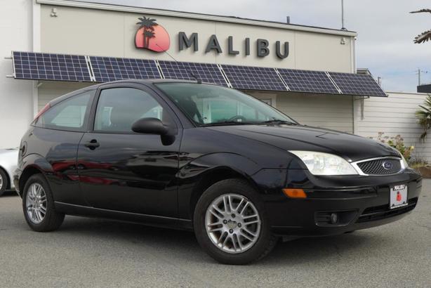 2005 Ford Focus 3dr Cpe ZX3 S image 6