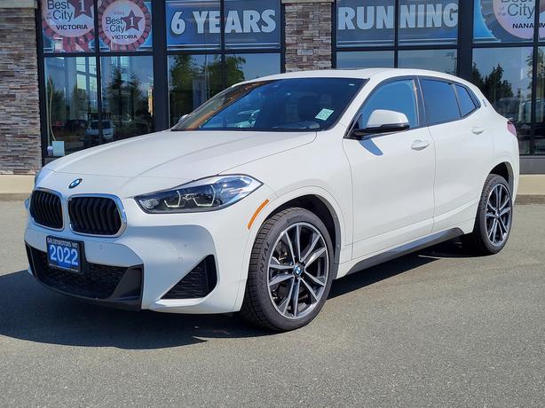 2022 BMW X2 xDrive28i - AWD, Navigation, Leather Interior image 1