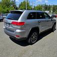 2017 Jeep Grand Cherokee Limited thumbnail image 4