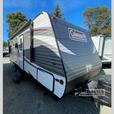 Used 2019 Dutchmen RV COLEMAN LANTERN 202RDWE thumbnail image 2