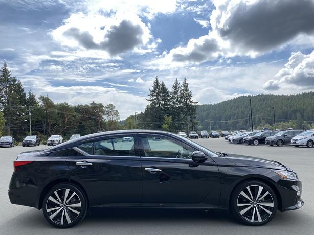 2019 Nissan Altima 2.5 Platinum AWD-Bose Premium,Blind Spot Warning image 3