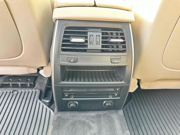2011 BMW 5 Series 535i xDrive Gran Turismo image 8