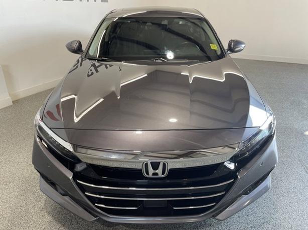 Pre-Owned 2022 Honda Accord Sedan Touring l Heated Leather l Apple CarPlay l Wir image 6