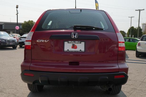 2008 Honda CR-V 4WD - NO ACCIDENTS - BC VEHICLE image 3