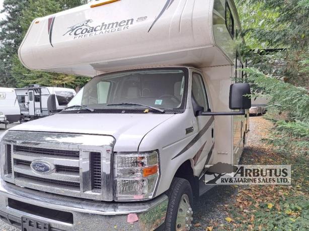 Used 2017 Coachmen RV Freelander 21RS image 2