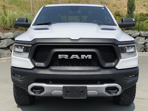 2019 Ram 1500 Rebel 4WD V8-Uconnect 4,Sun Visors,w/Package 25W image 2