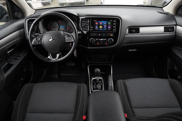 2018 Mitsubishi Outlander ES AWC image 5