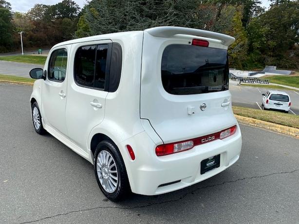 2010 Nissan cube 1.8 S Krom Edition image 3