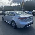 2022 Toyota Corolla LE thumbnail image 3