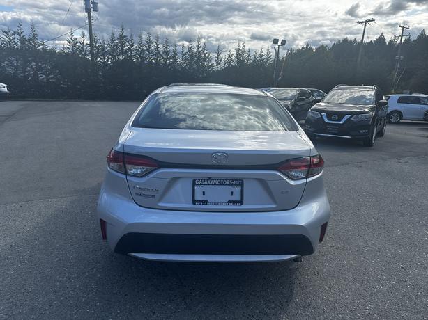 2022 Toyota Corolla LE image 4