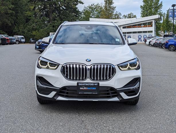 2020 BMW X1 xDrive28i - No Accidents, Sunroof, Navigation image 2