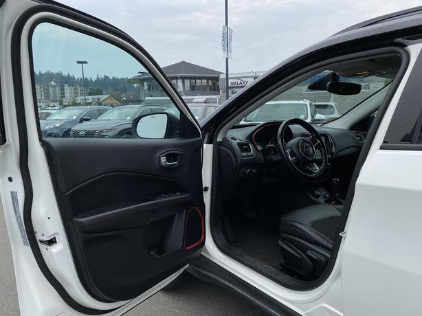 2021 Jeep Compass Trailhawk 4WD-Package 2GE Trailhawk,Auto Climate image 6
