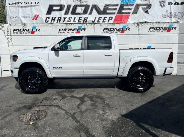 2020 RAM 1500 Sport image 3