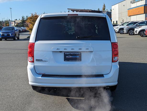 2019 Dodge Grand Caravan CVP - 7 Passenger, Backup Cam, No Accidents image 6