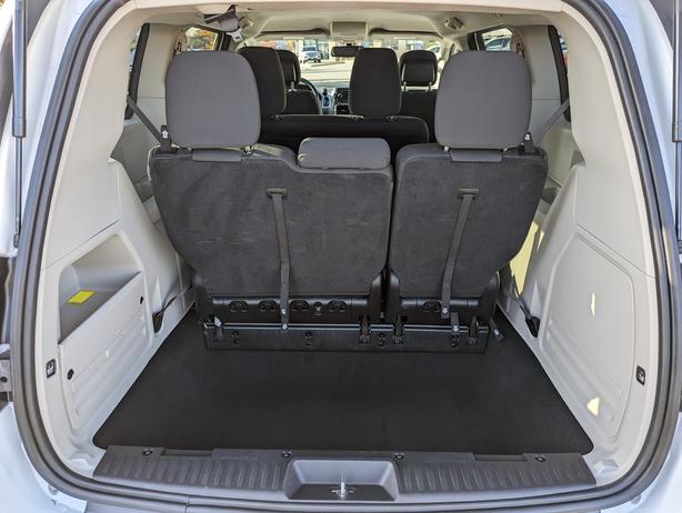 2019 Dodge Grand Caravan CVP - 7 Passenger, Backup Cam, No Accidents image 7