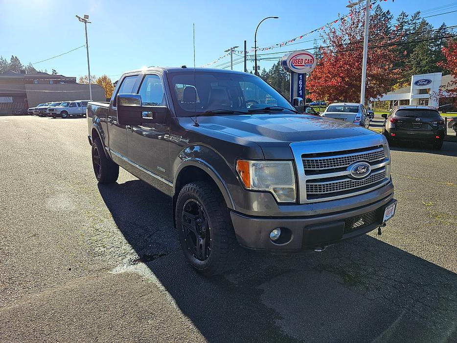 2011 Ford F-150 Lariat display photo