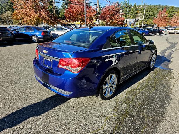 2012 Chevrolet Cruze LT w/2LT image 4