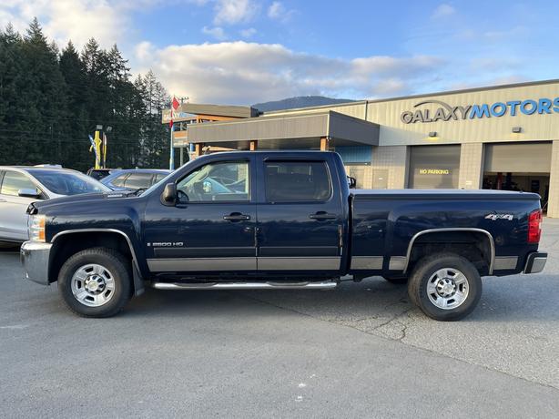 2007 Chevrolet SILVERADO 2500HD LT2 image 2