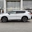 2023 Mitsubishi Outlander PHEV SEL - Panoramic Sunroof, Power Liftgate, No PST! thumbnail image 2