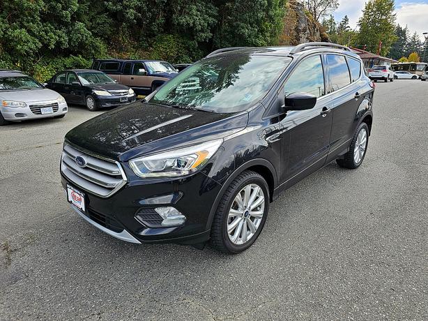 2019 Ford Escape SEL image 2