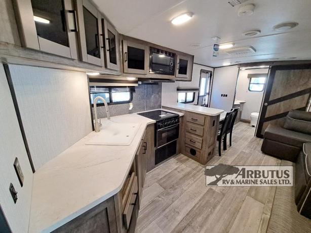 Used 2021 Heartland North Trail 25RBP image 7