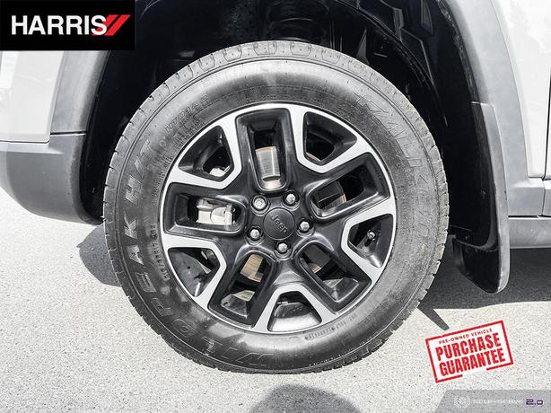 2019 JEEP COMPASS Trailhawk 4x4 | No Reported Accidents! image 8