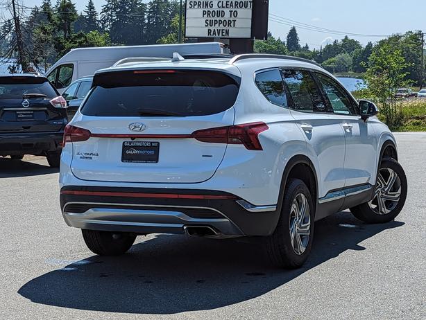 2021 Hyundai Santa Fe SEL - AWD, Heated Seats, Remote Start image 5